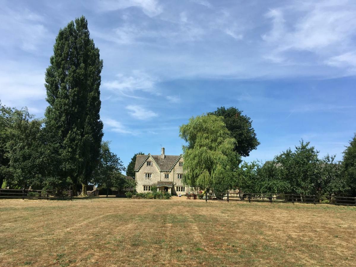The Manor Farm Alderton Villa Chippenham  Bagian luar foto